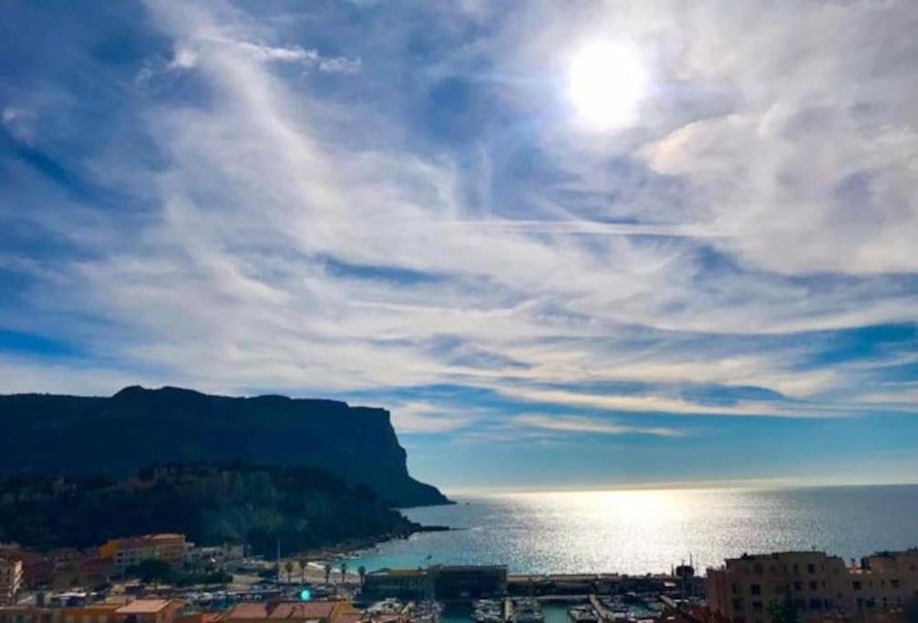 Duplex Au Coeur Du Village De كاسيس المظهر الخارجي الصورة