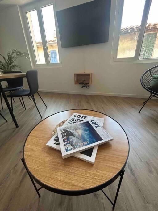 Duplex Au Coeur Du Village De كاسيس المظهر الخارجي الصورة